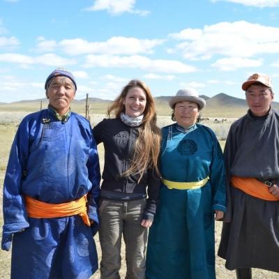 A Projects Abroad volunteer with her host family during her Nomad Project in Mongolia.