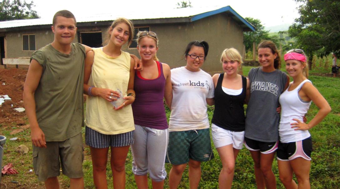 Projects Abroad high school volunteers have a good time in Ghana during their medical internship for teenagers.