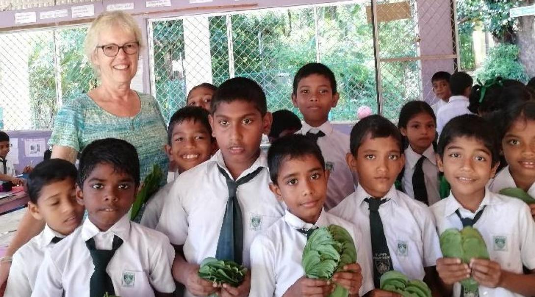 Sara and children from the school